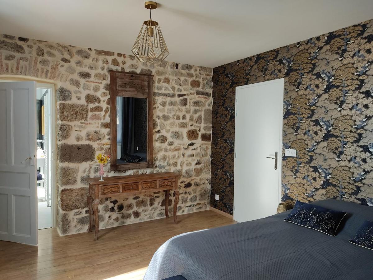 Chambres D'Hotes "Au Pied De La Bealiere" Montpezat-sous-Bauzon Dış mekan fotoğraf